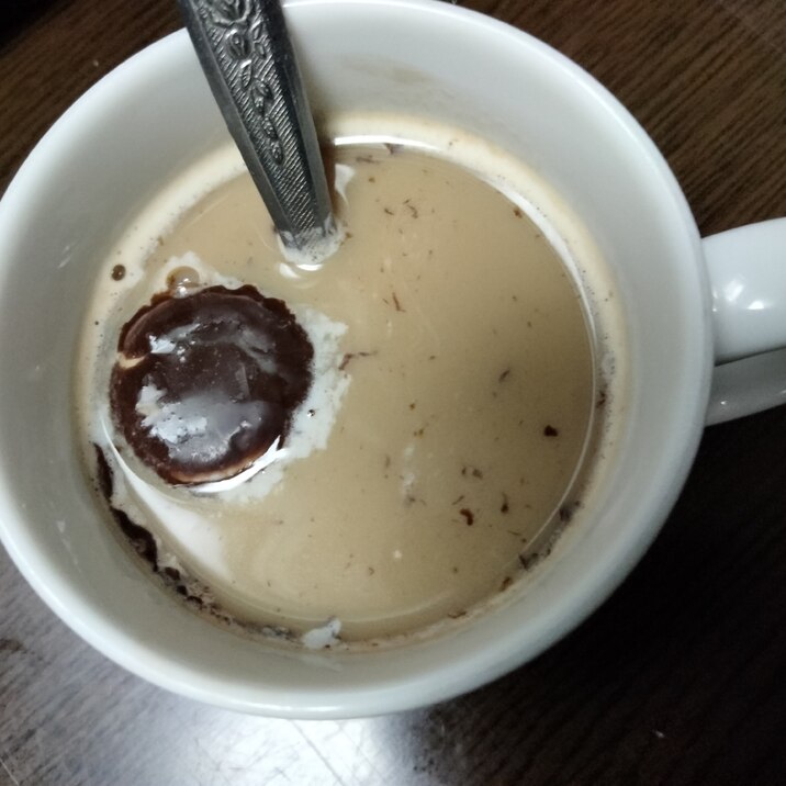 カフェオレ ピノ(アイス)のせて